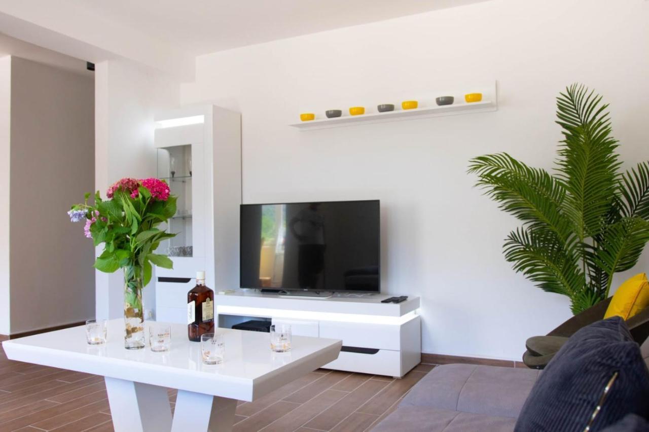 Apartament Campi D'Oro Kotor Zewnętrze zdjęcie