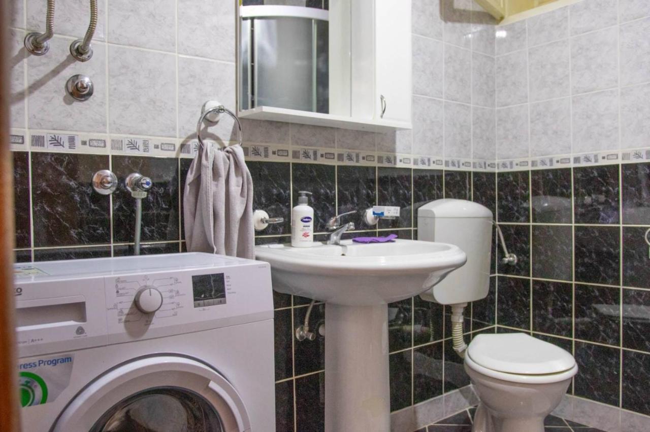 Apartament Campi D'Oro Kotor Zewnętrze zdjęcie